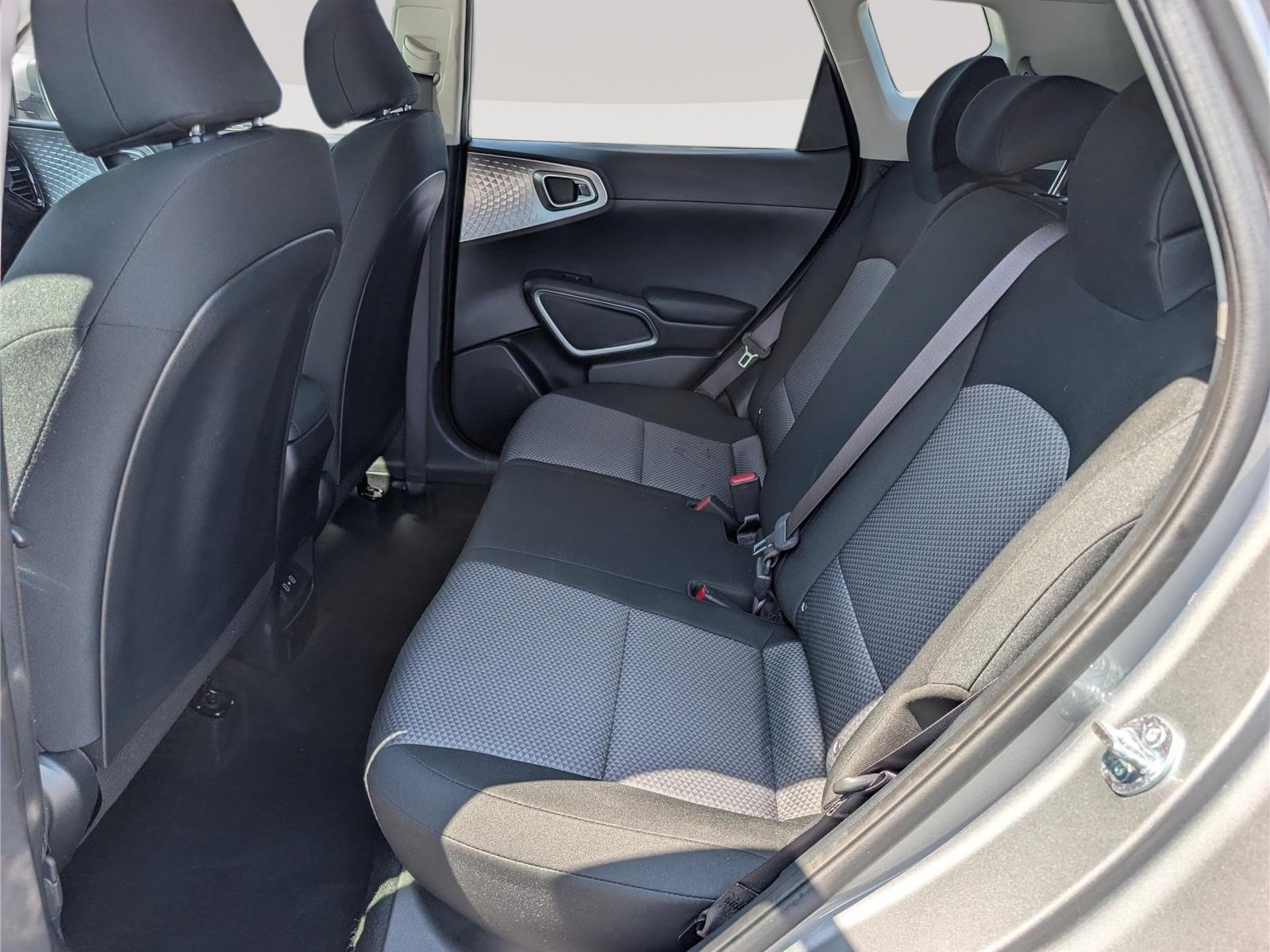 Used 2024 Kia Soul S FWD image 14