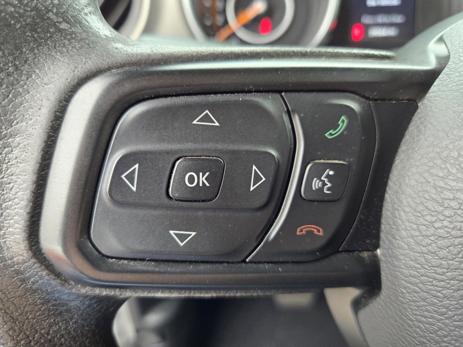 Used 2021 Jeep Gladiator Sport image 15