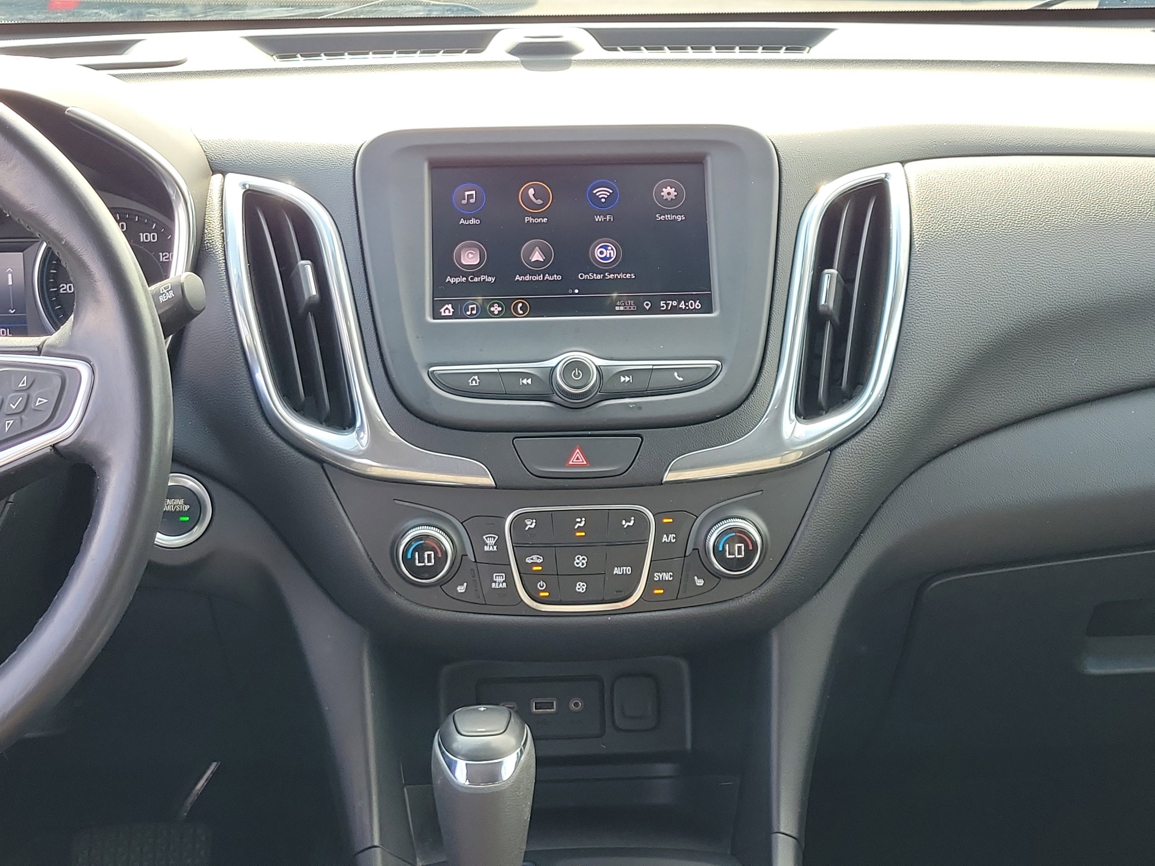 Used 2020 Chevrolet Equinox LT w/ Driver Convenience Package image 18