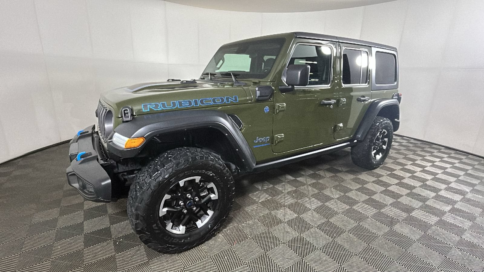 Used 2024 Jeep Wrangler Unlimited Rubicon 4xe AWD/4WD image 8