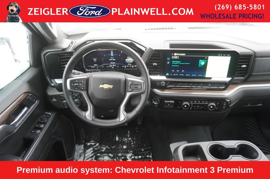 Used 2025 Chevrolet Silverado 1500 LT image 7