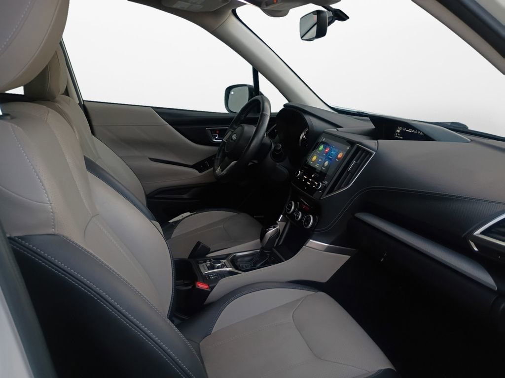 Used 2019 Subaru Forester Limited image 24
