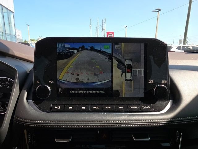 Used 2023 Nissan Rogue SL w/ SL Premium Package image 20