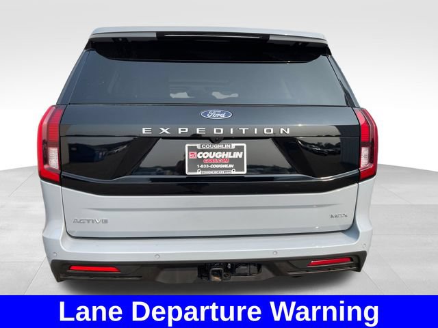 Used 2025 Ford Expedition Max Active AWD/4WD image 4