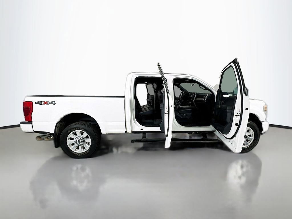 Used 2022 Ford F350 Platinum AWD/4WD image 31