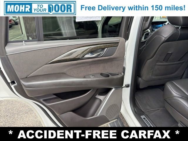 Used 2019 Cadillac Escalade Platinum AWD/4WD image 29
