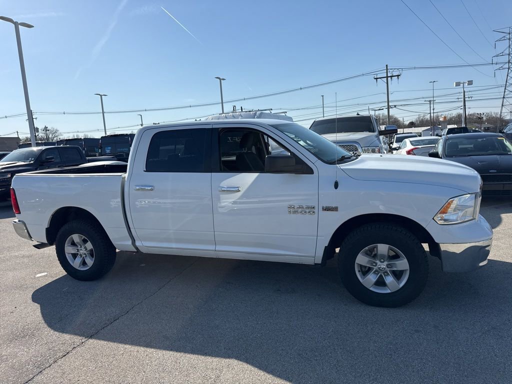 Used 2017 RAM 1500 Classic SLT image 4