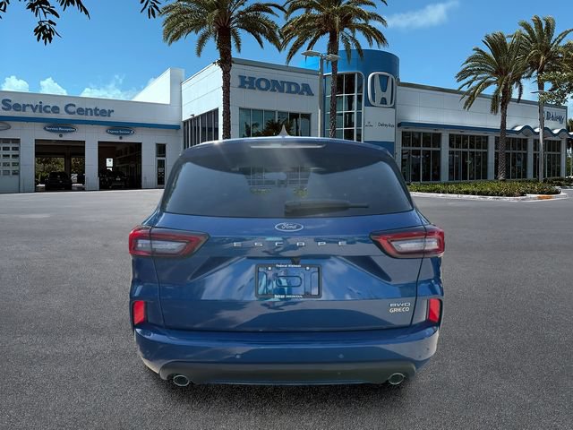 Used 2023 Ford Escape ST-Line Elite AWD/4WD image 7