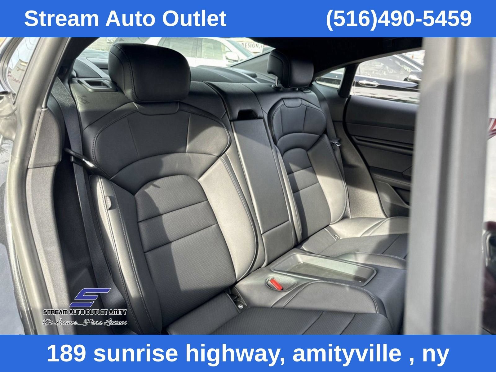 Used 2023 Porsche Taycan 4S AWD/4WD image 40