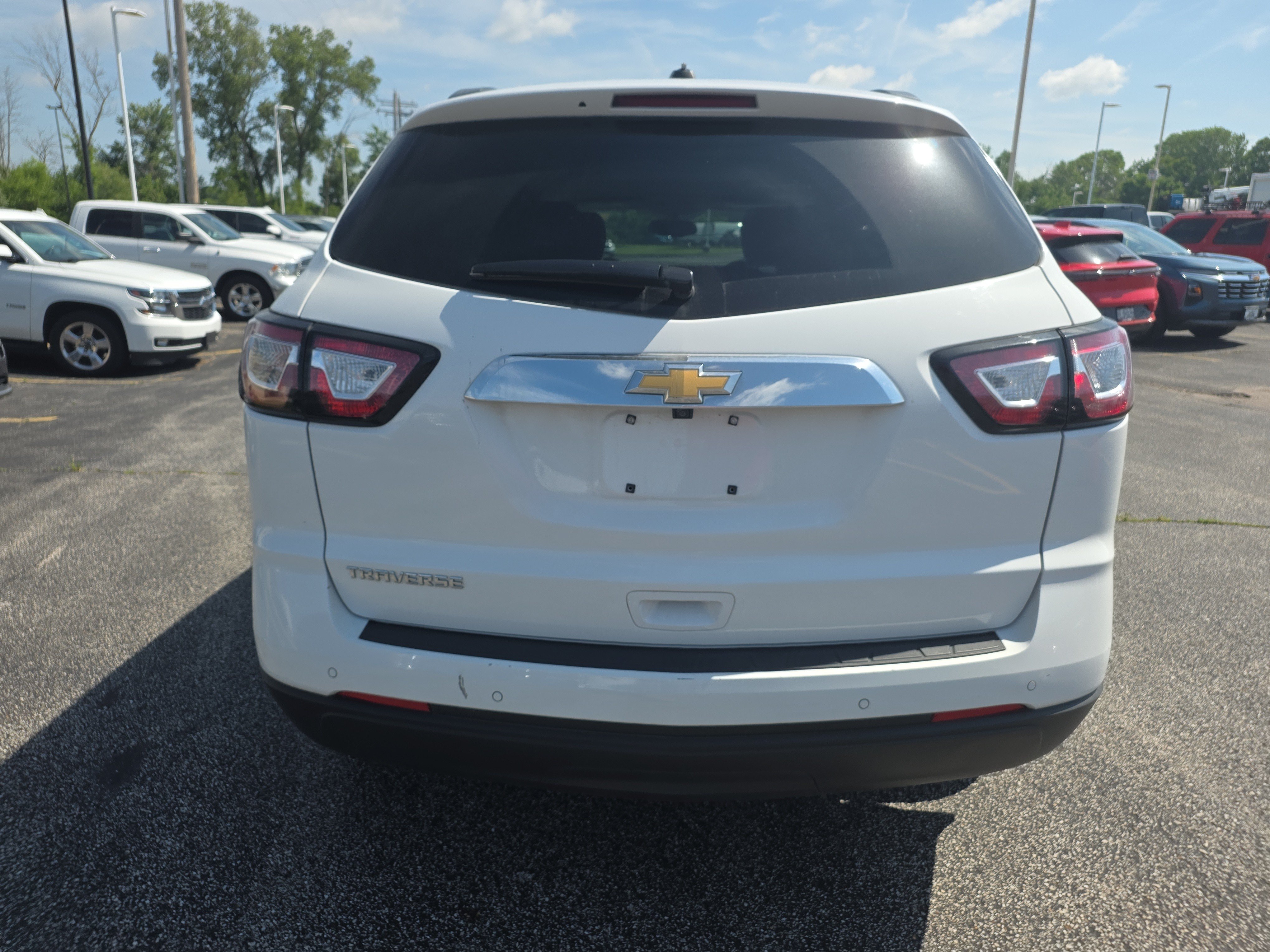 Used 2017 Chevrolet Traverse LS FWD image 5