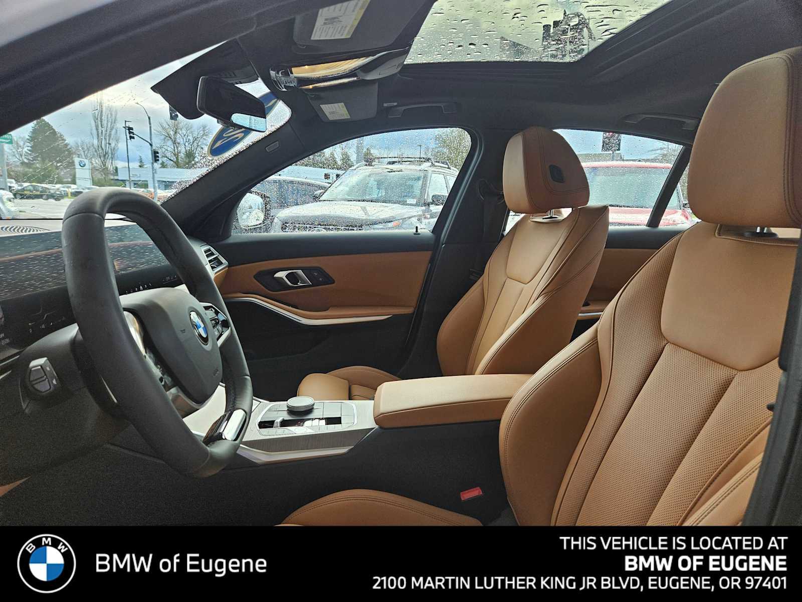 Used 2025 BMW 330i xDrive Sedan w/ Convenience Package image 24