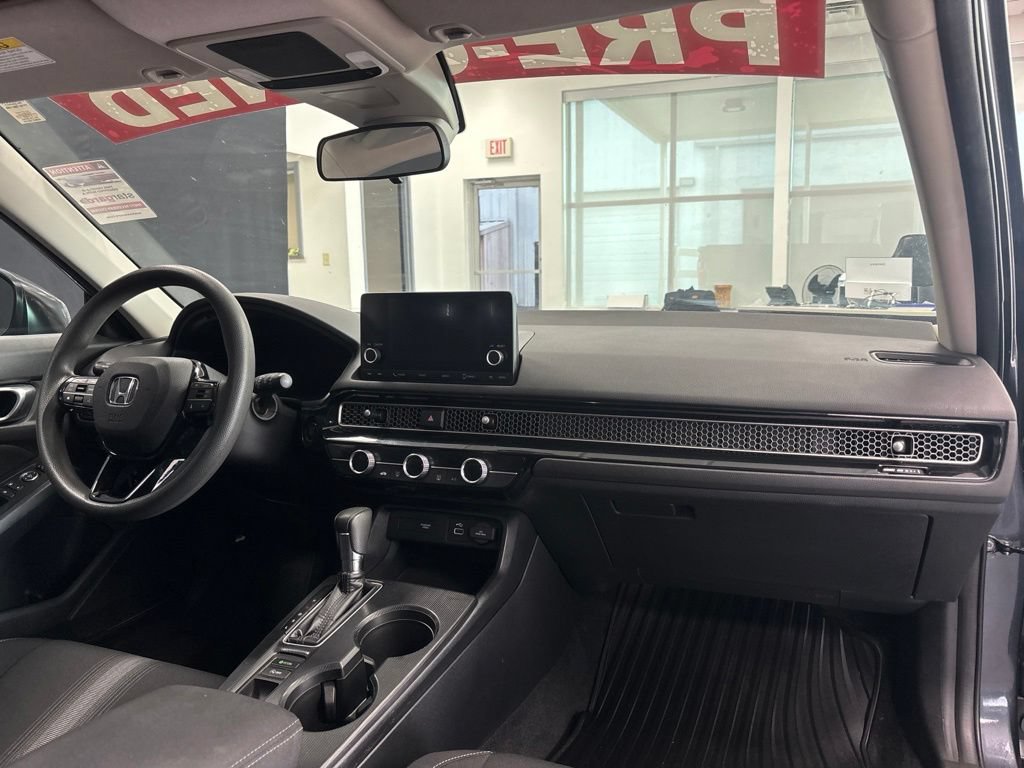Used 2023 Honda Civic LX image 13