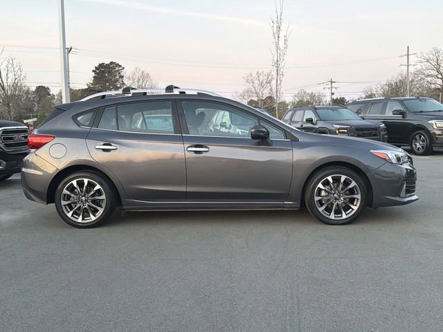 Used 2022 Subaru Impreza 2.0i Limited image 3