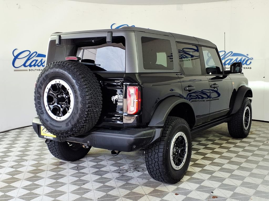 Used 2023 Ford Bronco Badlands w/ Sasquatch Package AWD/4WD image 6