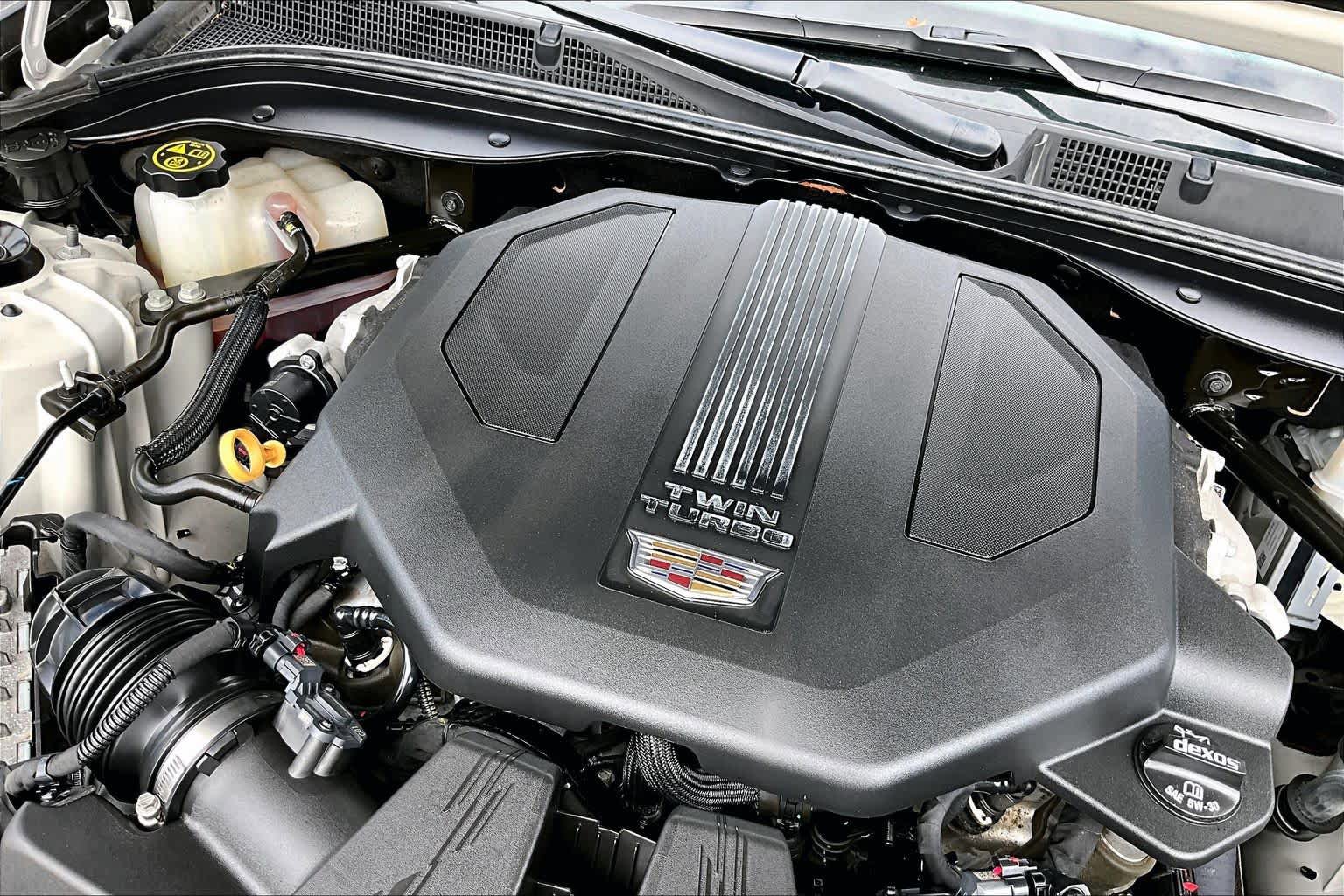 Used 2021 Cadillac CT5 V w/ Premium Package RWD image 33