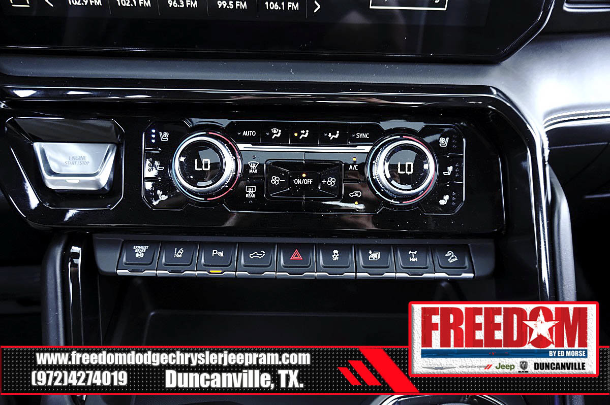 Used 2026 GMC Sierra 2500 AT4X AWD/4WD image 23