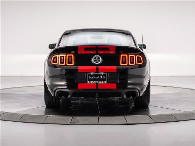 Used 2013 Ford Mustang Shelby GT500 RWD image 4
