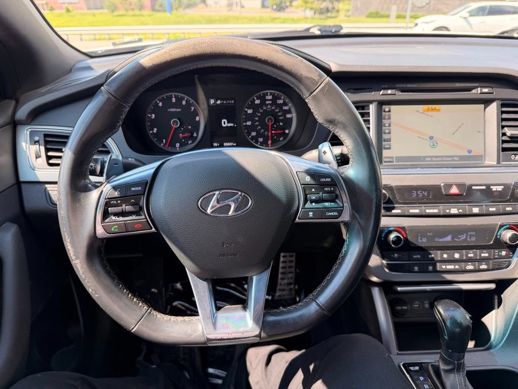 Used 2017 Hyundai Sonata Limited 2.0T FWD image 17