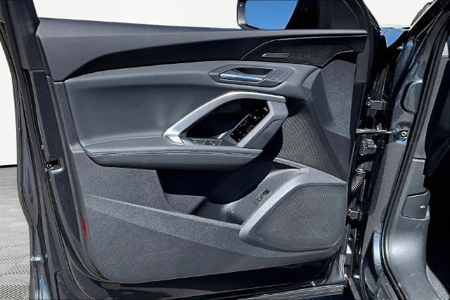 New 2026 Audi Q5 Premium Plus AWD/4WD image 18