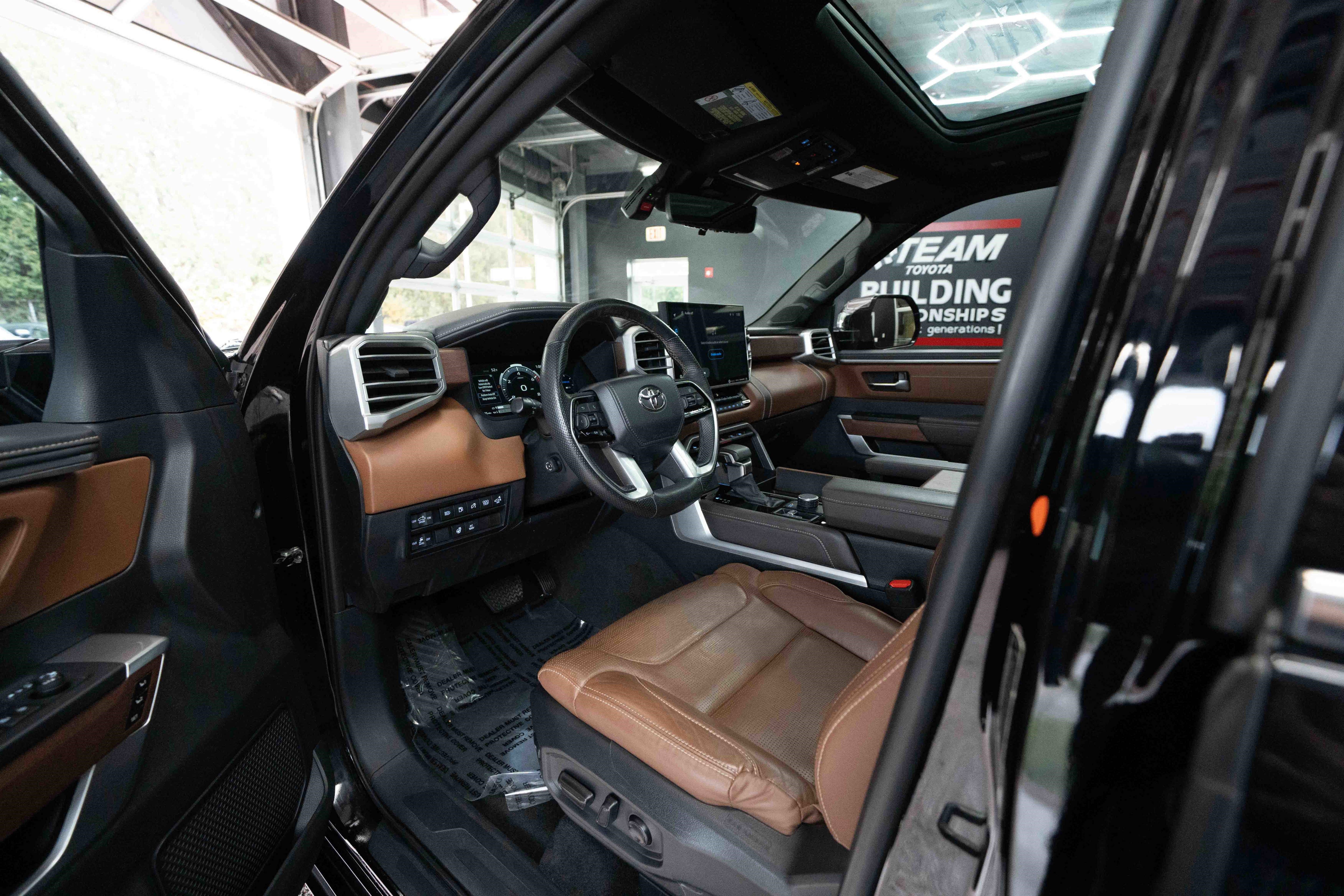 Used 2023 Toyota Tundra 1794 Edition image 8
