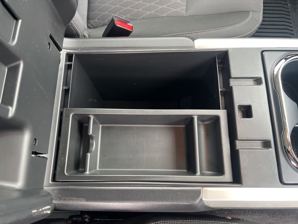 Certified 2021 Nissan Titan SV w/ SV Convenience Package image 23