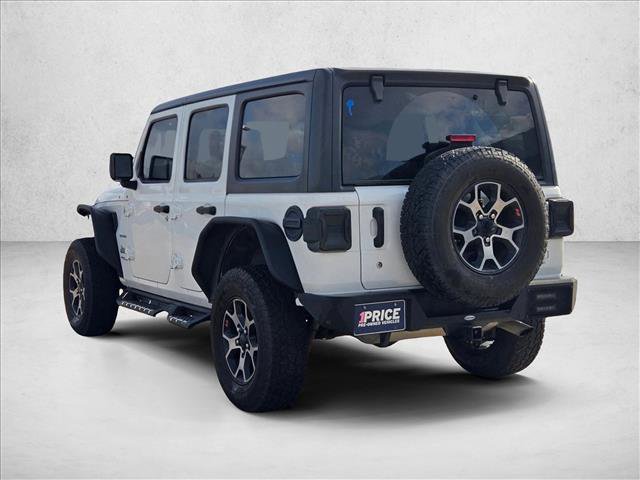 Used 2018 Jeep Wrangler Unlimited Sahara AWD/4WD image 7