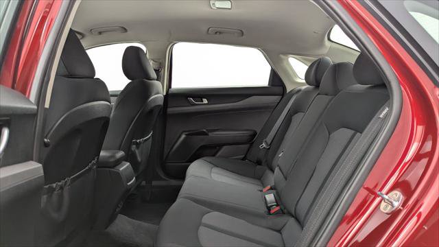 Used 2022 Kia K5 LXS FWD image 17