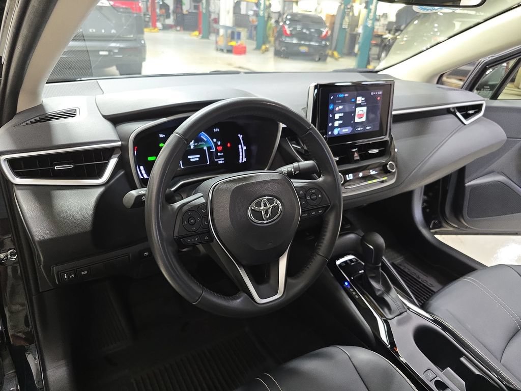 Certified 2023 Toyota Corolla XLE FWD image 18