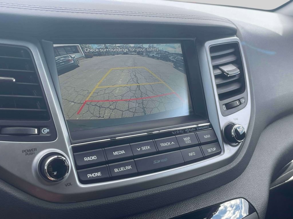 Used 2017 Hyundai Tucson Limited image 28