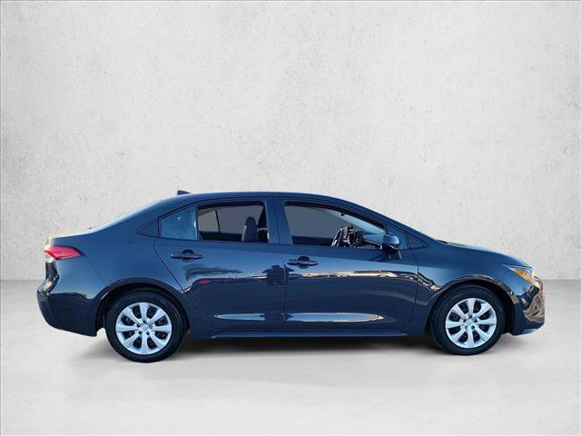 Used 2025 Toyota Corolla LE image 4