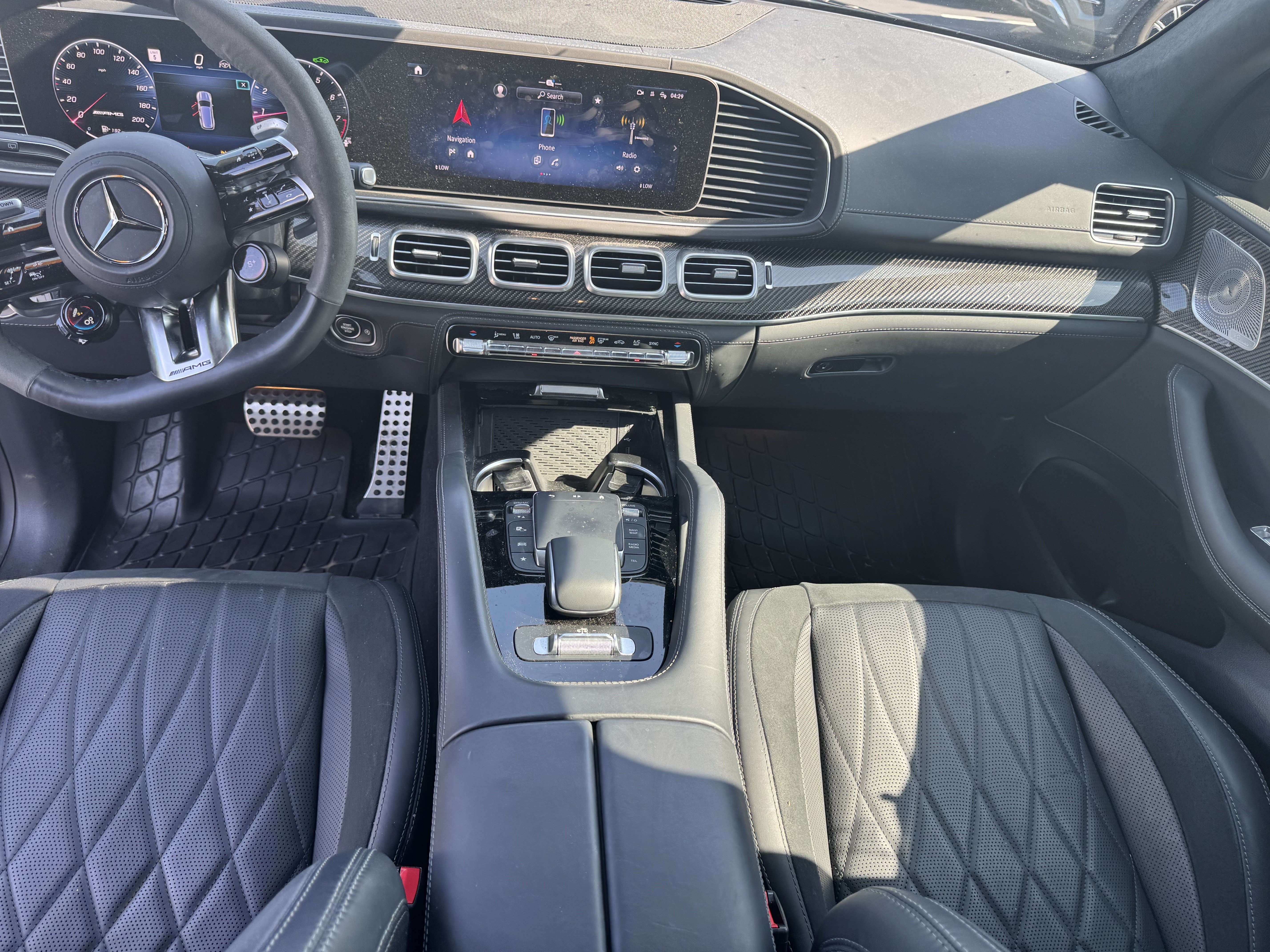 Used 2024 Mercedes-Benz GLS 63 AMG 4MATIC image 30