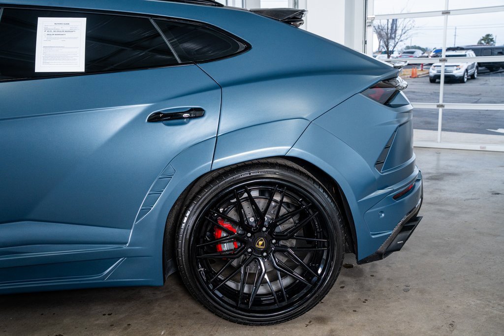 Used 2020 Lamborghini Urus image 24
