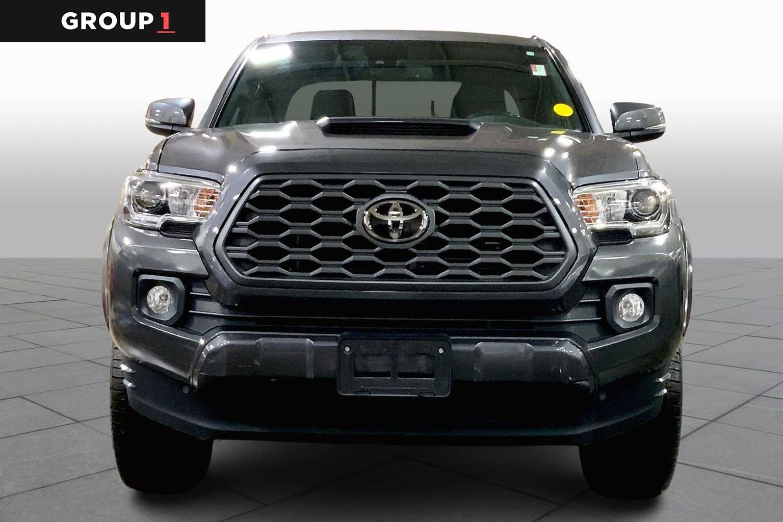 Certified 2020 Toyota Tacoma TRD Sport w/ Technology Package image 4