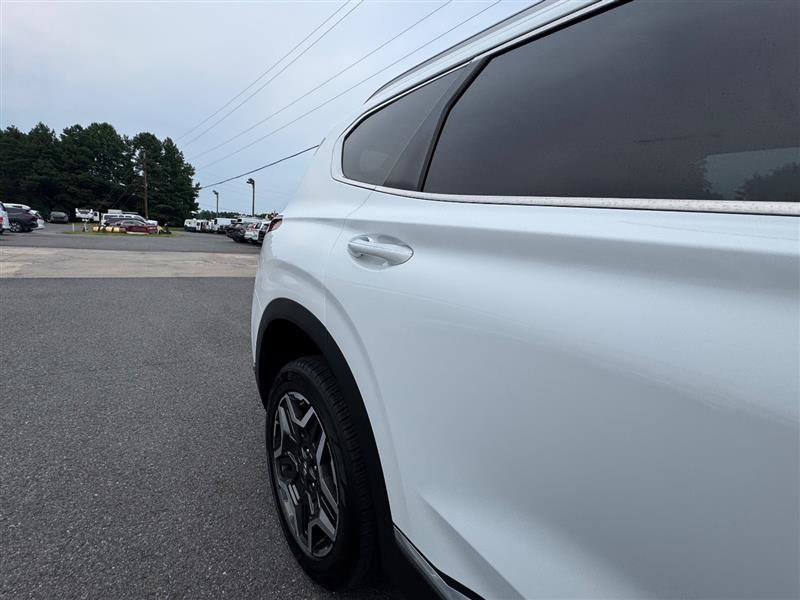 Used 2023 Hyundai Santa Fe Limited image 23
