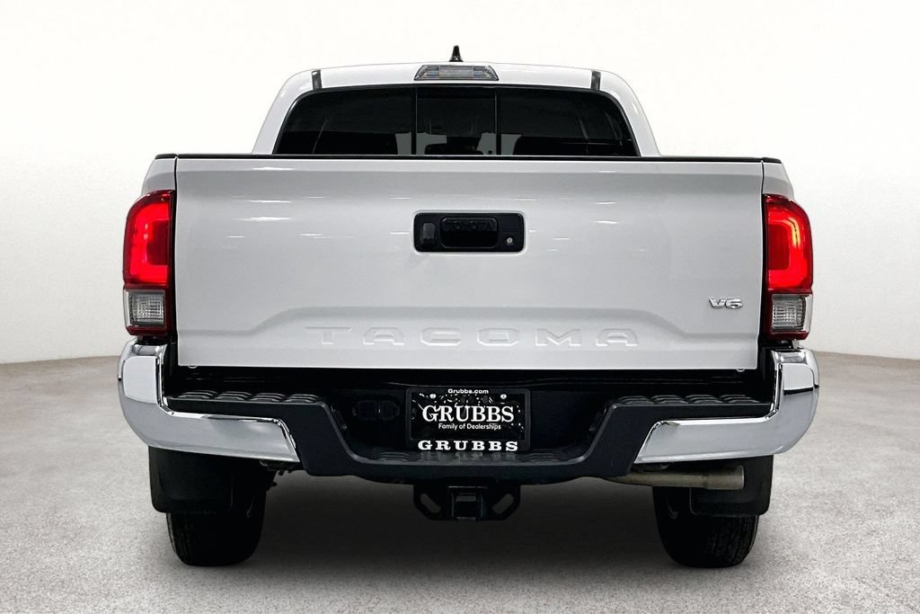 Used 2023 Toyota Tacoma SR5 RWD image 4