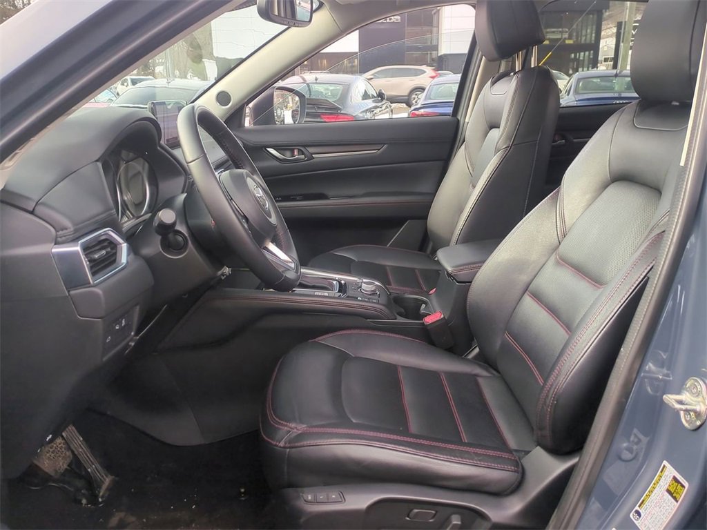 Certified 2024 MAZDA CX-5 Carbon Edition image 23