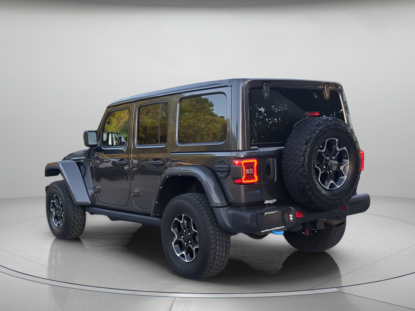 Used 2021 Jeep Wrangler Unlimited Rubicon 4xe w/ Steel Bumper Group AWD/4WD image 42