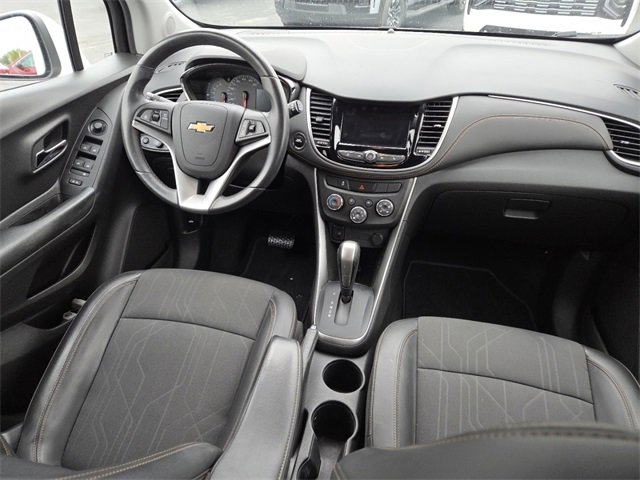Used 2022 Chevrolet Trax LT w/ Sport Edition image 23