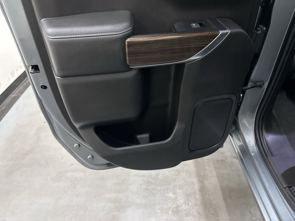 Used 2019 Chevrolet Silverado 1500 RST w/ All-Star Edition RWD image 47