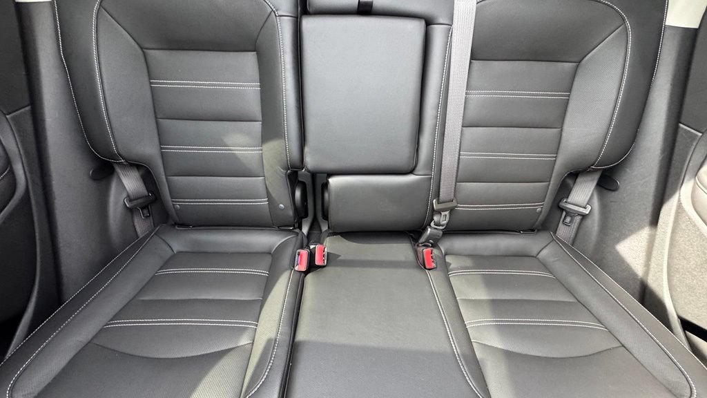 Used 2022 GMC Terrain Denali w/ Denali Premium Package AWD/4WD image 28