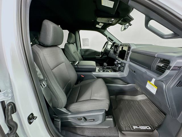 New 2025 Ford F150 XLT image 32