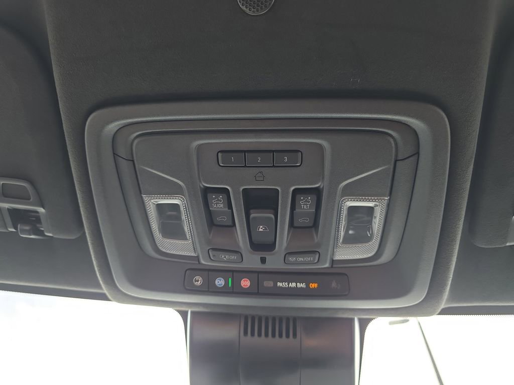 Used 2025 GMC Sierra 2500 Denali Ultimate image 31