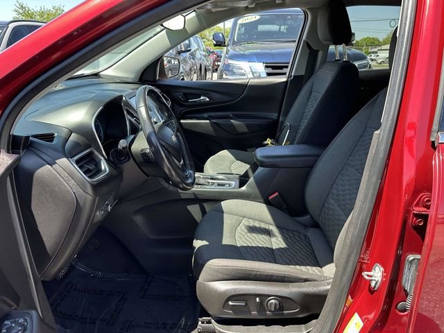 Used 2018 Chevrolet Equinox LT AWD/4WD image 16