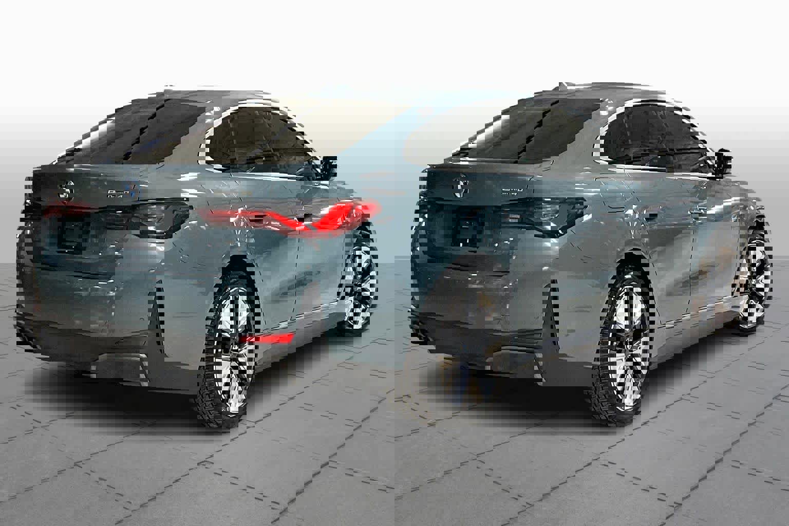 New 2025 BMW i4 eDrive40 w/ Premium Package image 12