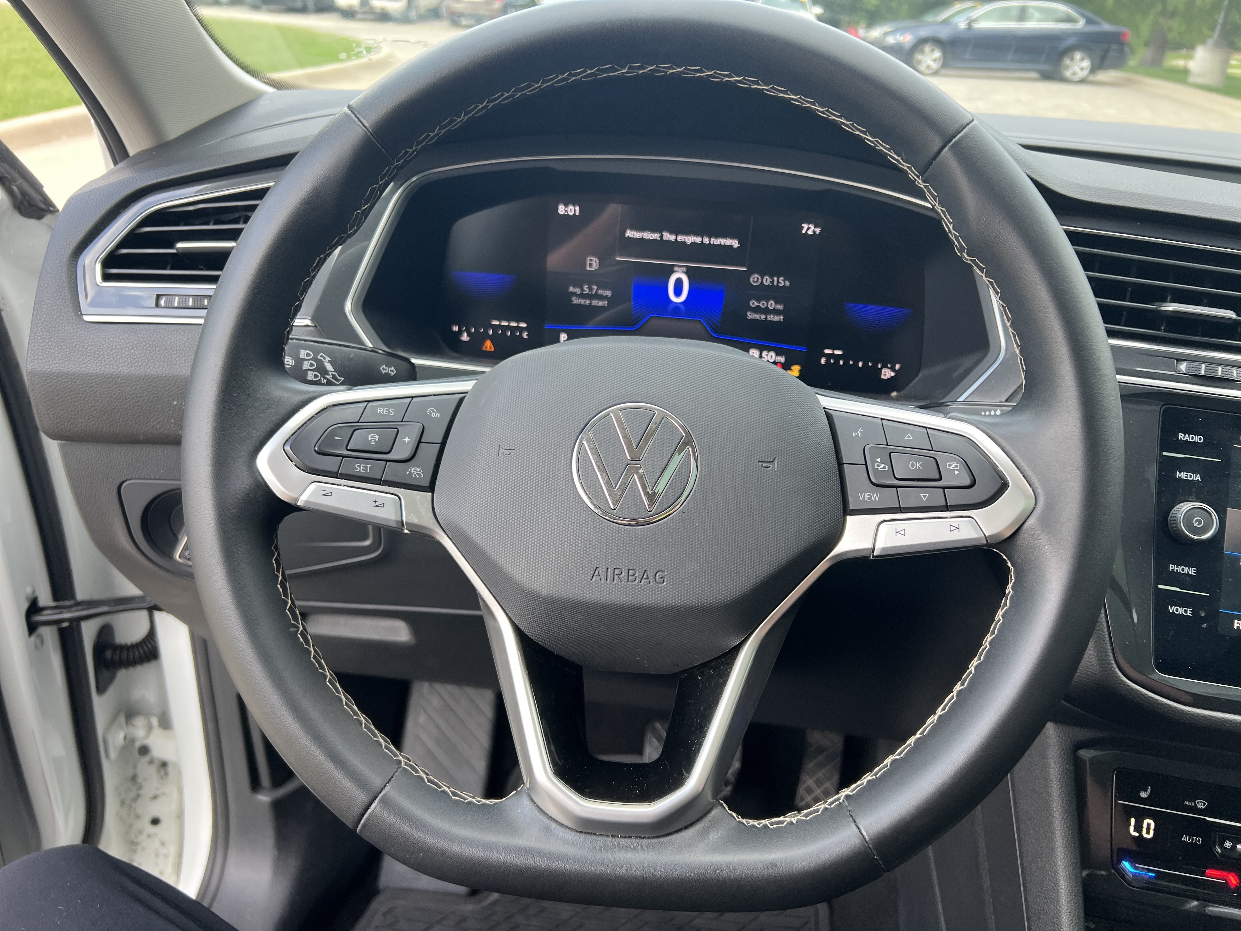 Certified 2023 Volkswagen Tiguan SE w/ Panoramic Sunroof Package FWD image 16