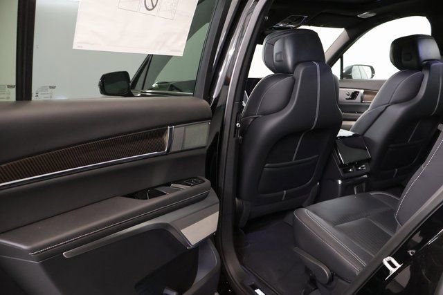 New 2026 Cadillac Vistiq Sport image 25