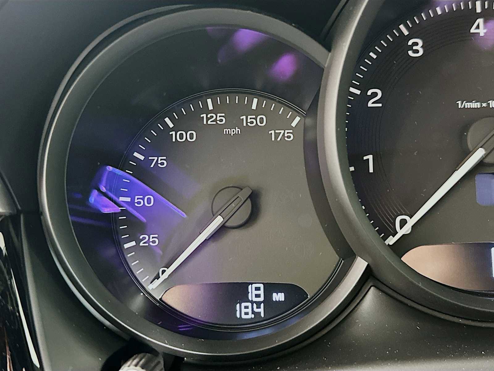 New 2026 Porsche Macan image 15