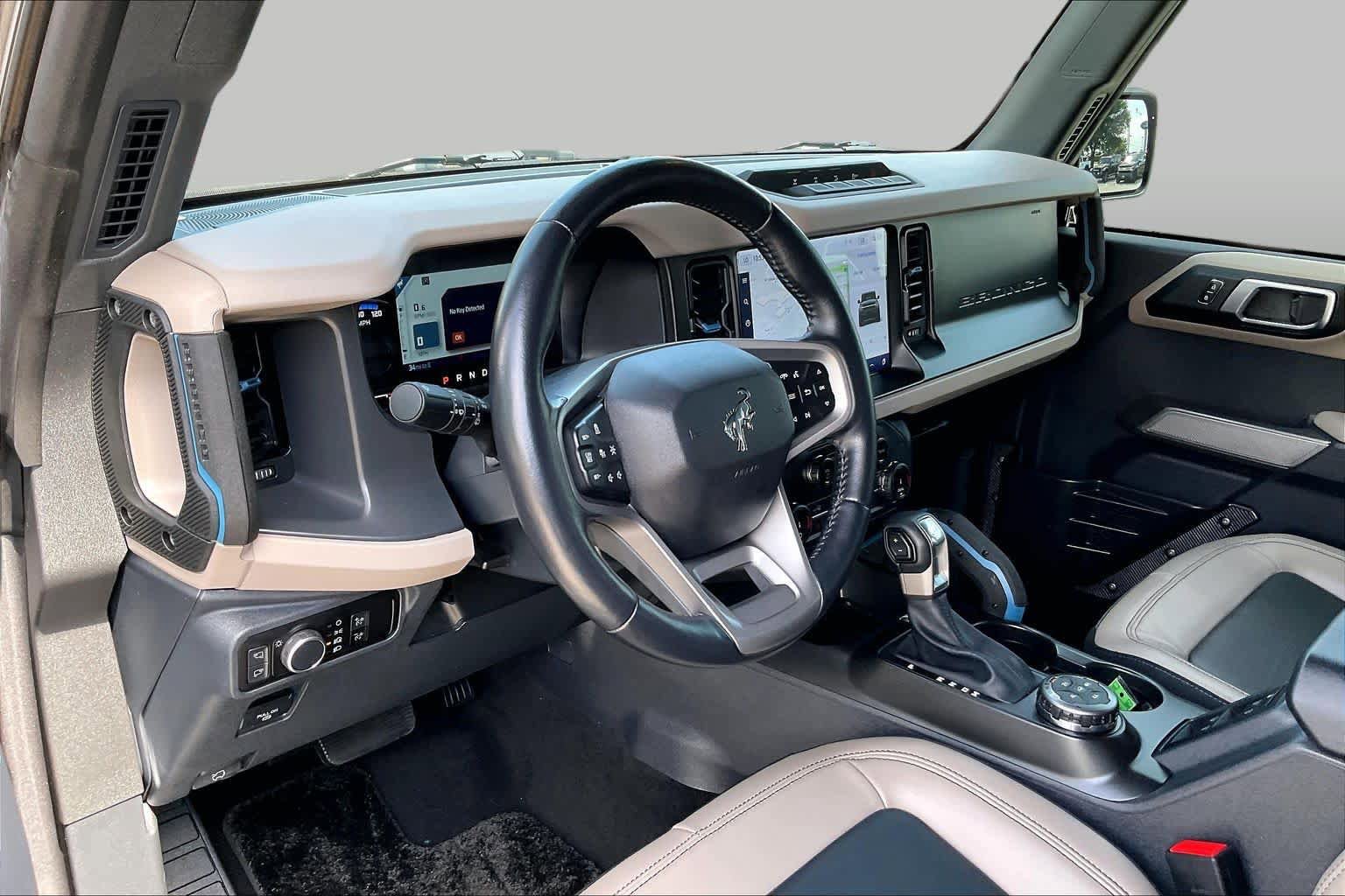 Used 2022 Ford Bronco Wildtrak AWD/4WD image 15