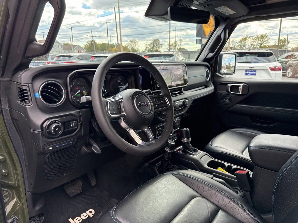 Used 2024 Jeep Wrangler High Altitude image 9