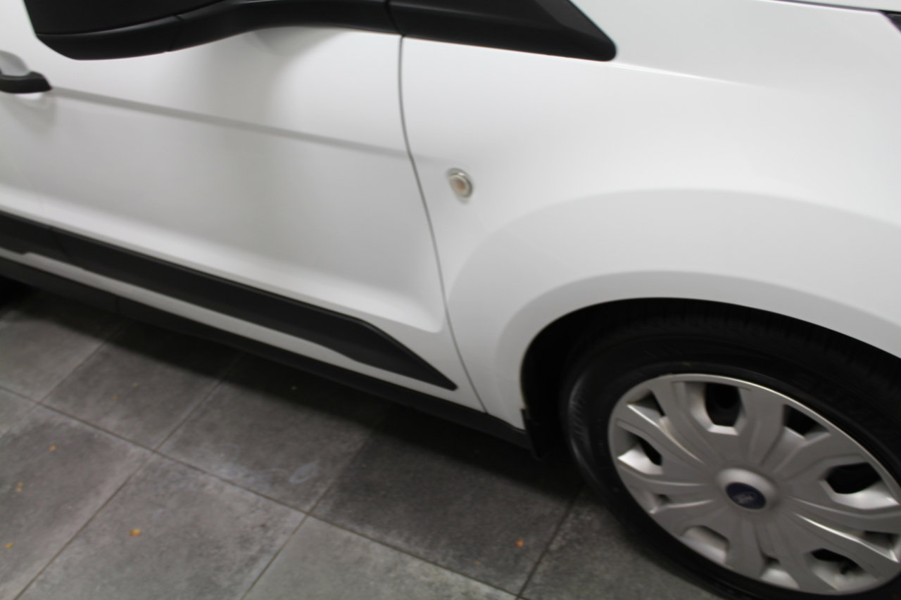 Used 2019 Ford Transit Connect XLT image 34